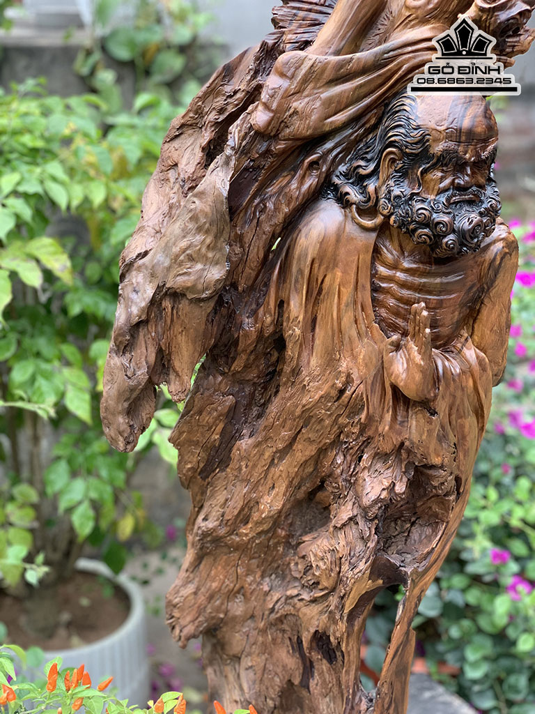 Tượng Đạt Ma Sư Tổ Gỗ Lũa Bách Xanh Cao 93 Ngang 32 Sâu 23 (cm)