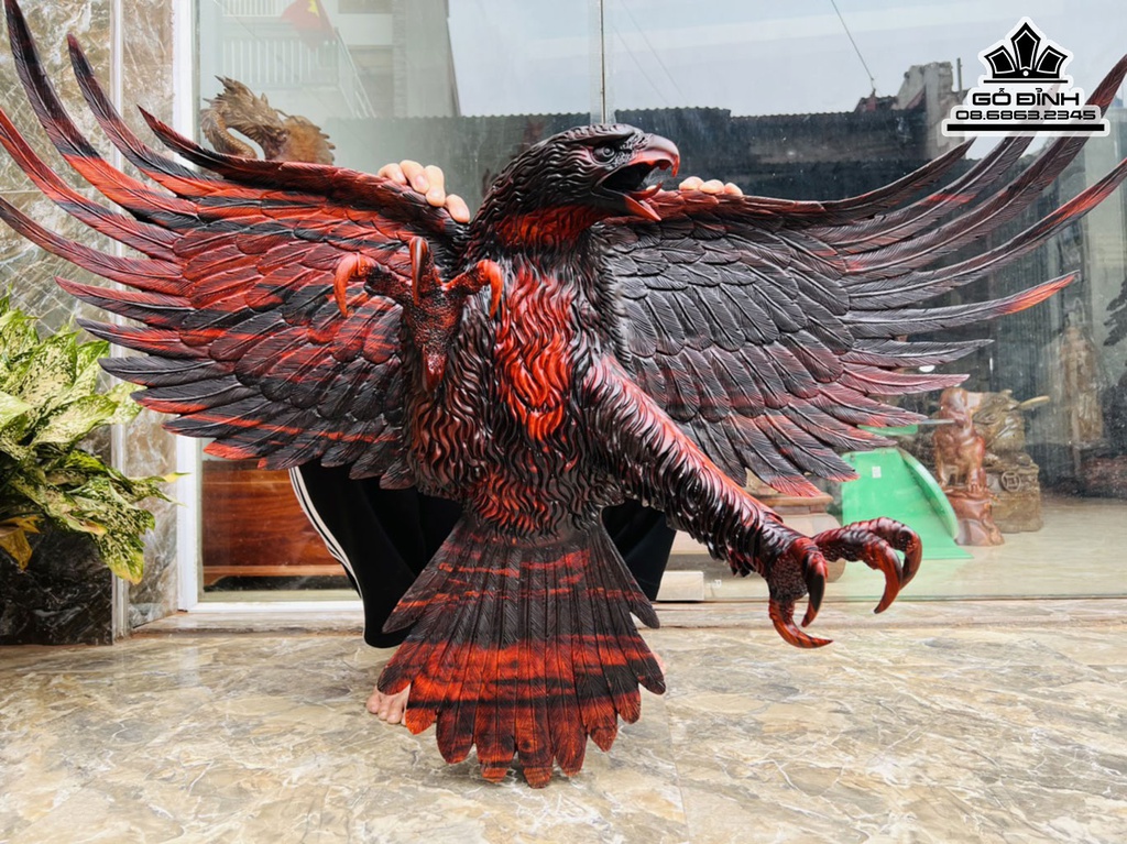 Tượng Đại Bàng Săn Mồi Gỗ Trắc Cao 63 Ngang 110 Sâu 41 (cm)