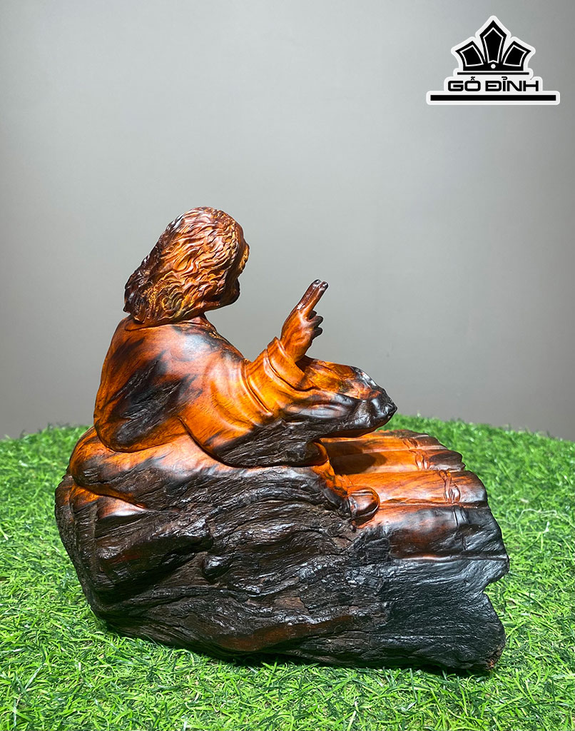 Tượng Lão Tử Gỗ Trắc Cao 20 Ngang 19 Sâu 10 (cm)