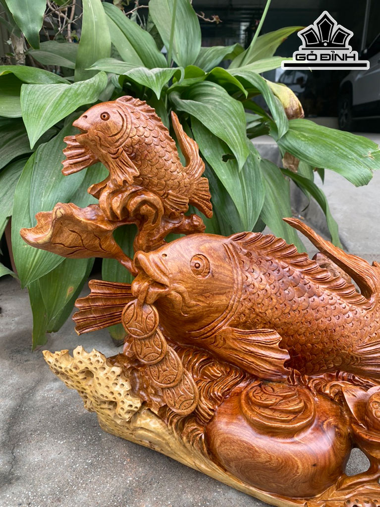 Tượng Con Cá Gỗ Hương Cao 38 Ngang 56 Sâu 27 (cm)