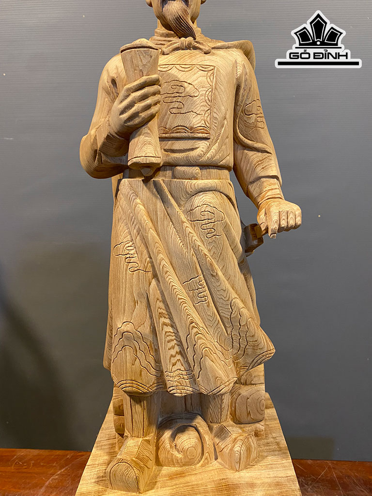 Tượng Trần Quốc Tuấn Gỗ Ngọc Am Cao 58 Ngang 18 Sâu 15,5 (cm)