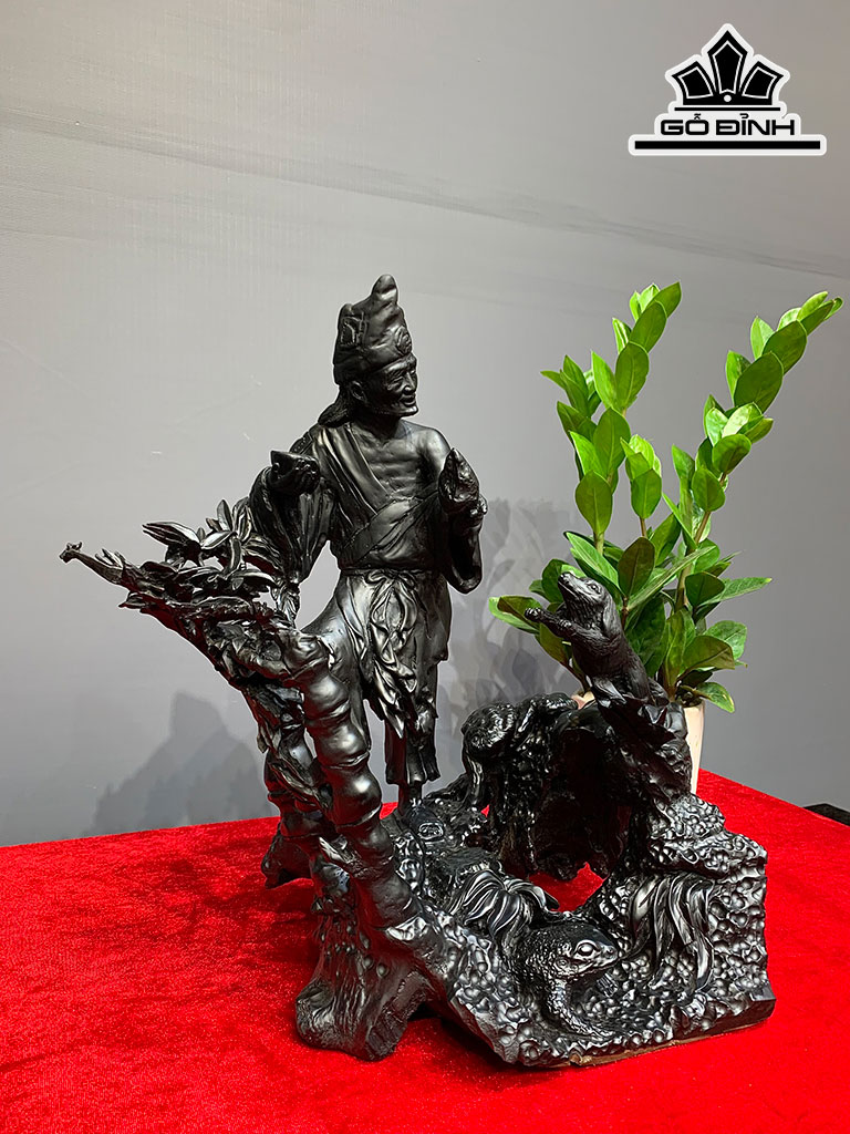 Tượng Tế Công Gỗ Mun Sừng Cao 37 Ngang 36 Sâu 24 (cm)