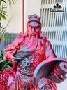 Tượng Quan Công Gỗ Trắc Đen Đỏ Cao 50 Ngang 30 Sâu 25 Cao Cả Kỷ 86 (cm)