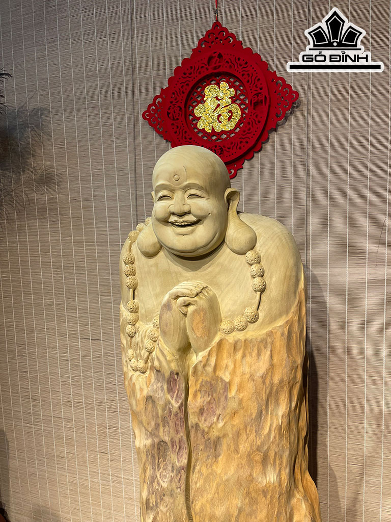 Tượng Phật Di Lặc Chúc Phúc Gỗ Lũa Dổi Cao 131 Ngang 45 Sâu 20 Cao Cả Kỷ 151 (cm)