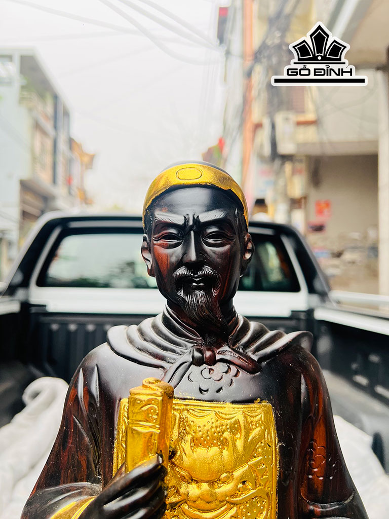 Tượng Trần Quốc Tuấn Gỗ Mun Hoa Cao 70 Ngang 21 Sâu 16 (cm)