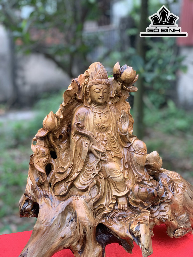 Tượng Phật Bà Quan Âm Gỗ Bách Xanh Cao 50 Ngang 38 Sâu 25 (cm)