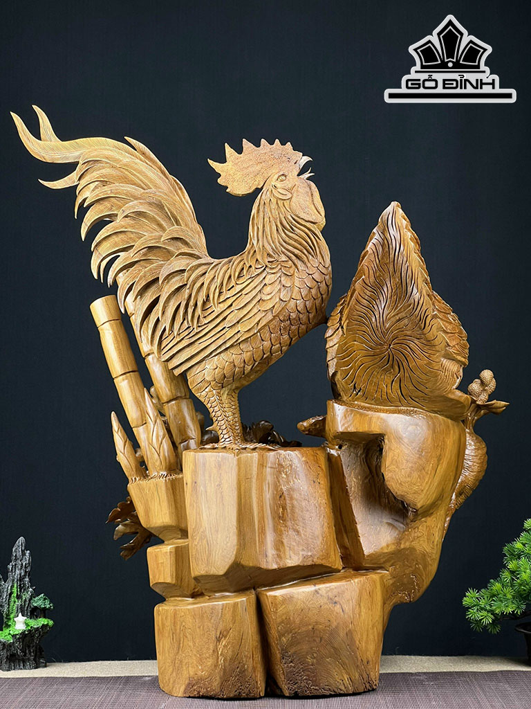 Tượng Gia Đình Gà Gỗ Bách Xanh Cao 72 Ngang 60 Sâu 42 (cm)