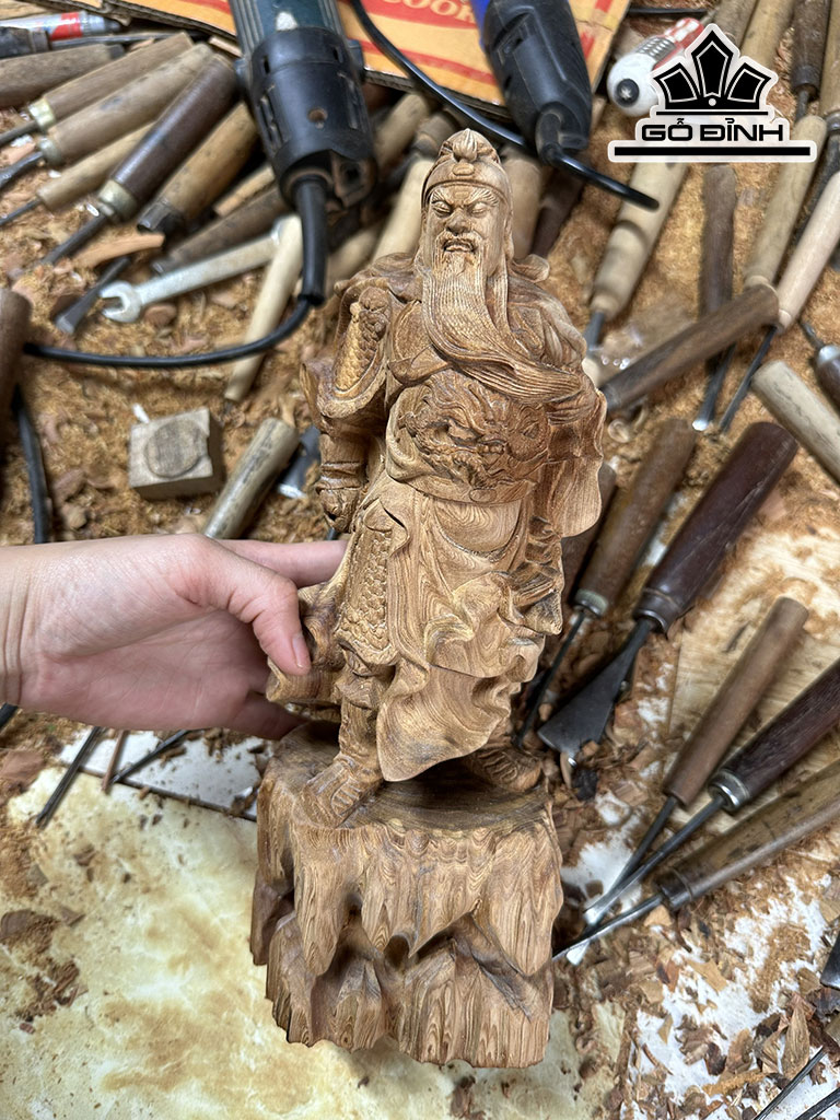Tượng Quan Công Gỗ Ngọc Am Cao 30 Ngang 9 Sâu 7 (cm)