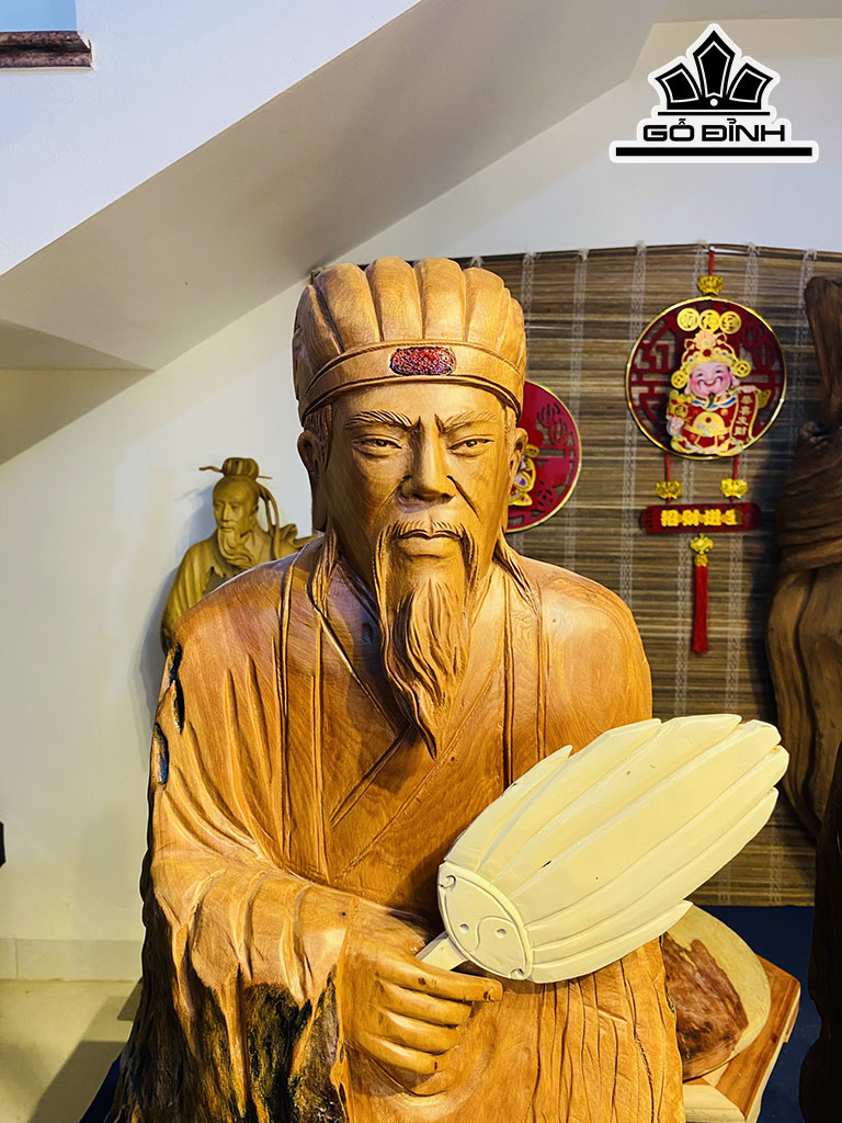 Tượng Gia Cát Lượng Gỗ Lũa Dổi Cao 150 Ngang 45 Sâu 20 (cm)