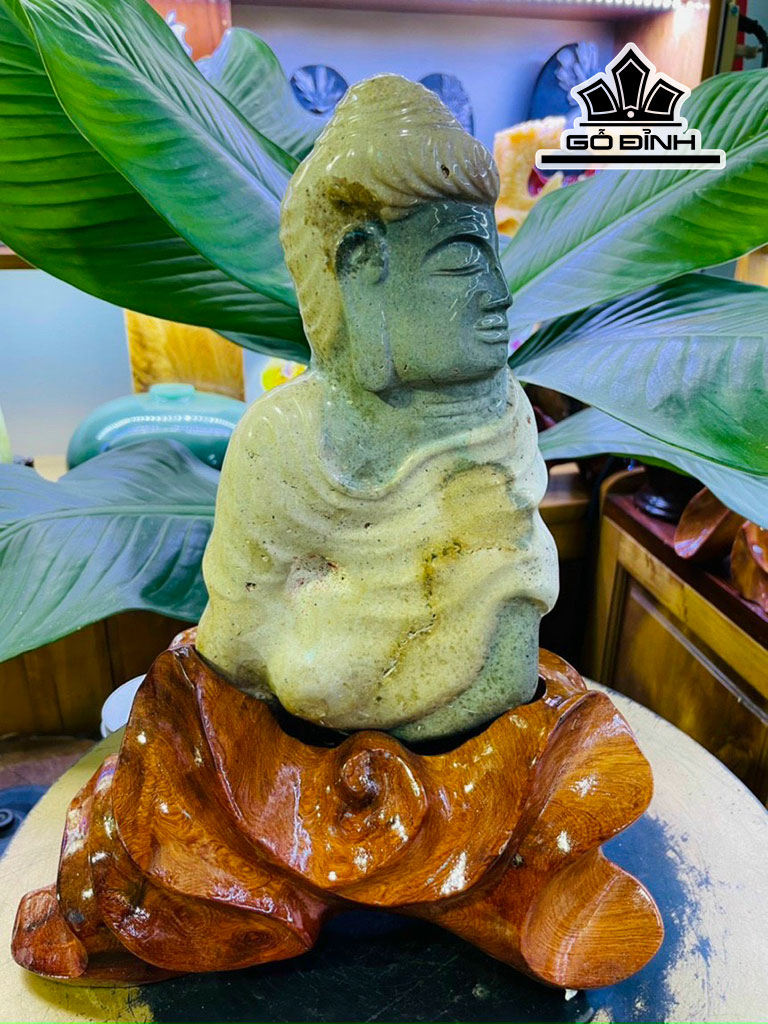 Tác Phẩm Đá Casidon Cao 35 Ngang 15 Sâu 4 (cm)