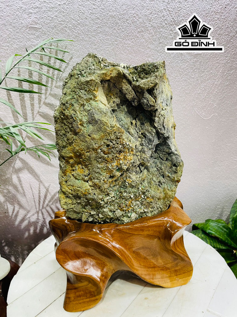 Tinh Thể Đá Pyrite (Đá Vàng Găm) Cao 37 Ngang 23 (cm) 10kg