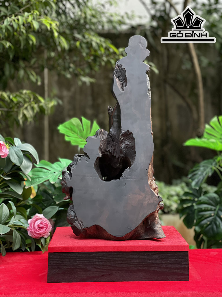 Tượng Phật Bà Quan Âm Gỗ Trắc Cao 56 Ngang 28 Sâu 26 (cm)