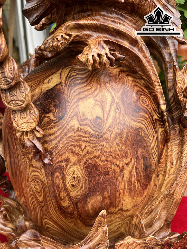 Tượng Con Cá Gỗ Cẩm Cao 48 Ngang 46 Sâu 27 (cm)