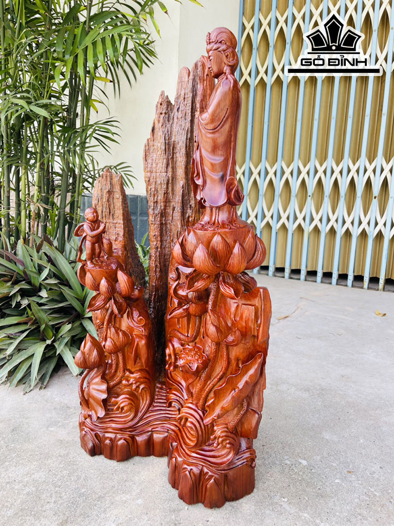 Tượng Phật Bà Quan Âm Gỗ Trắc Cao 75 Ngang 45 Sâu 23 (cm)