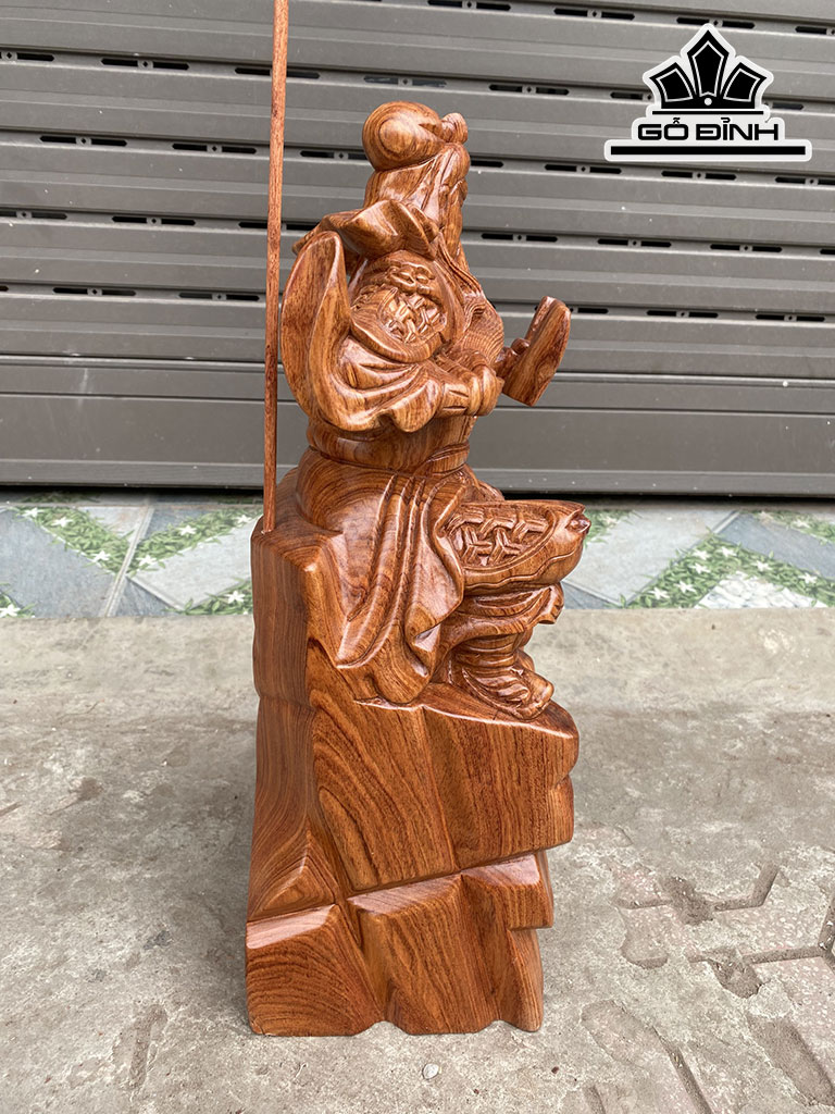 Tượng Quan Công Gỗ Hương Cao 48 Ngang 22,5 Sâu 17,5 (cm)