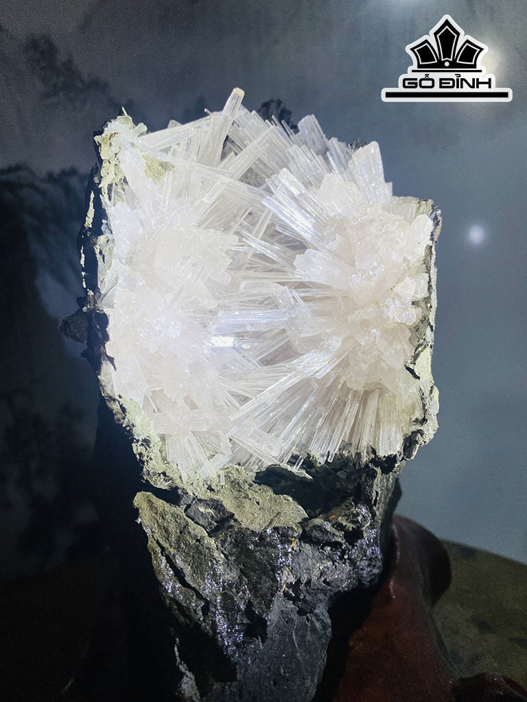 Bông Hoa Ưu Đàm Đá Aragonit Cao 22 Ngang 15 (cm) 3,5kg