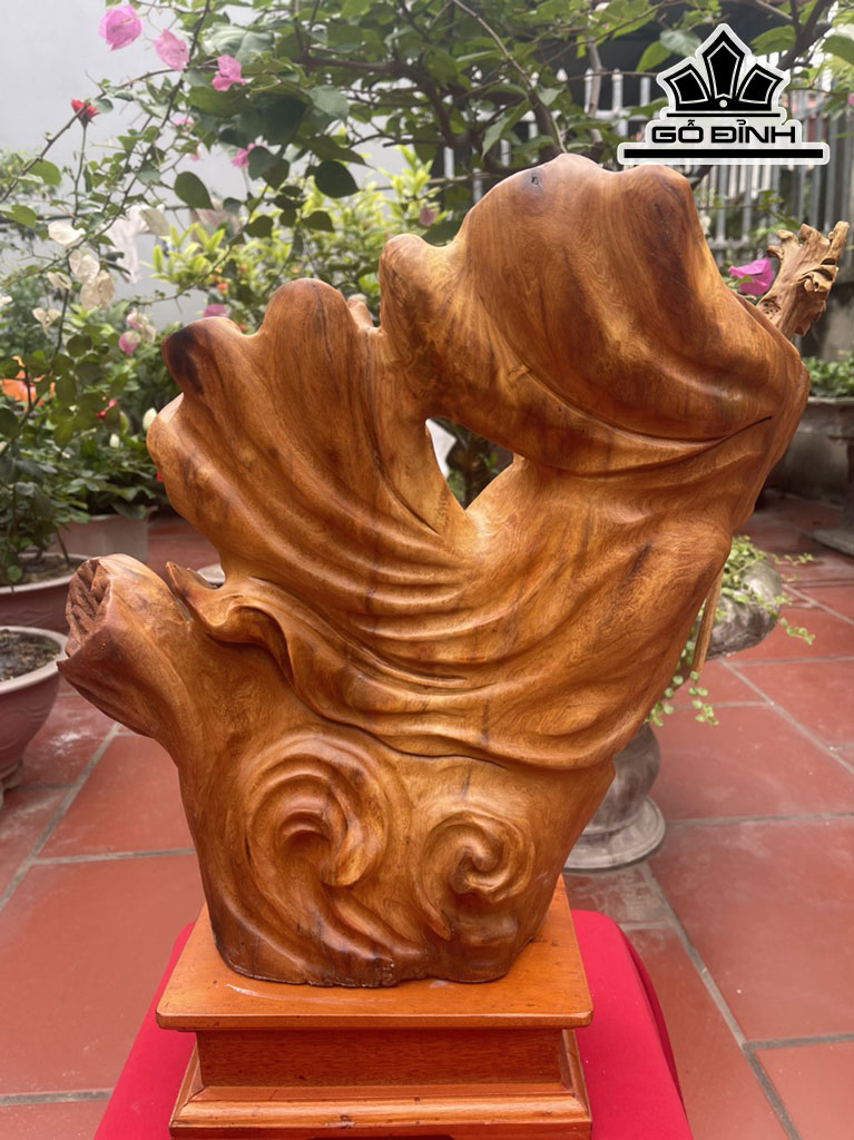 Tượng Đạt Ma Sư Tổ Gỗ Hương Cao 47 Ngang 42 Sâu 15 (cm)