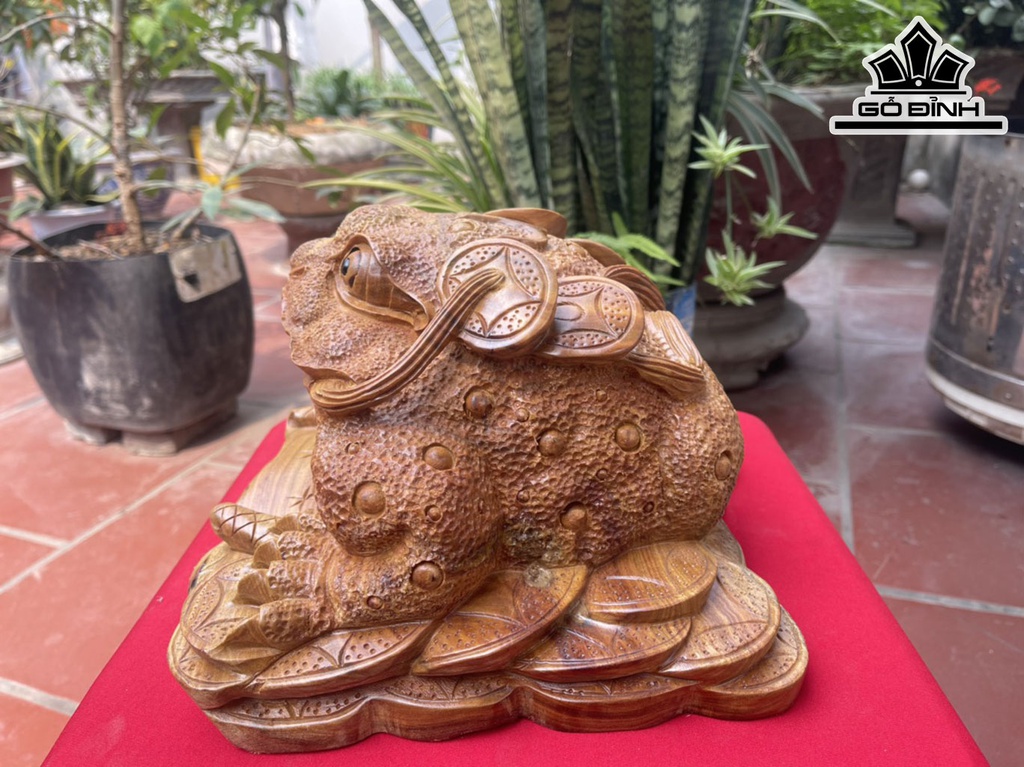 Tượng Thiềm Thừ Gỗ Xá Xị Cao 20 Ngang 32 Sâu 28 (cm)