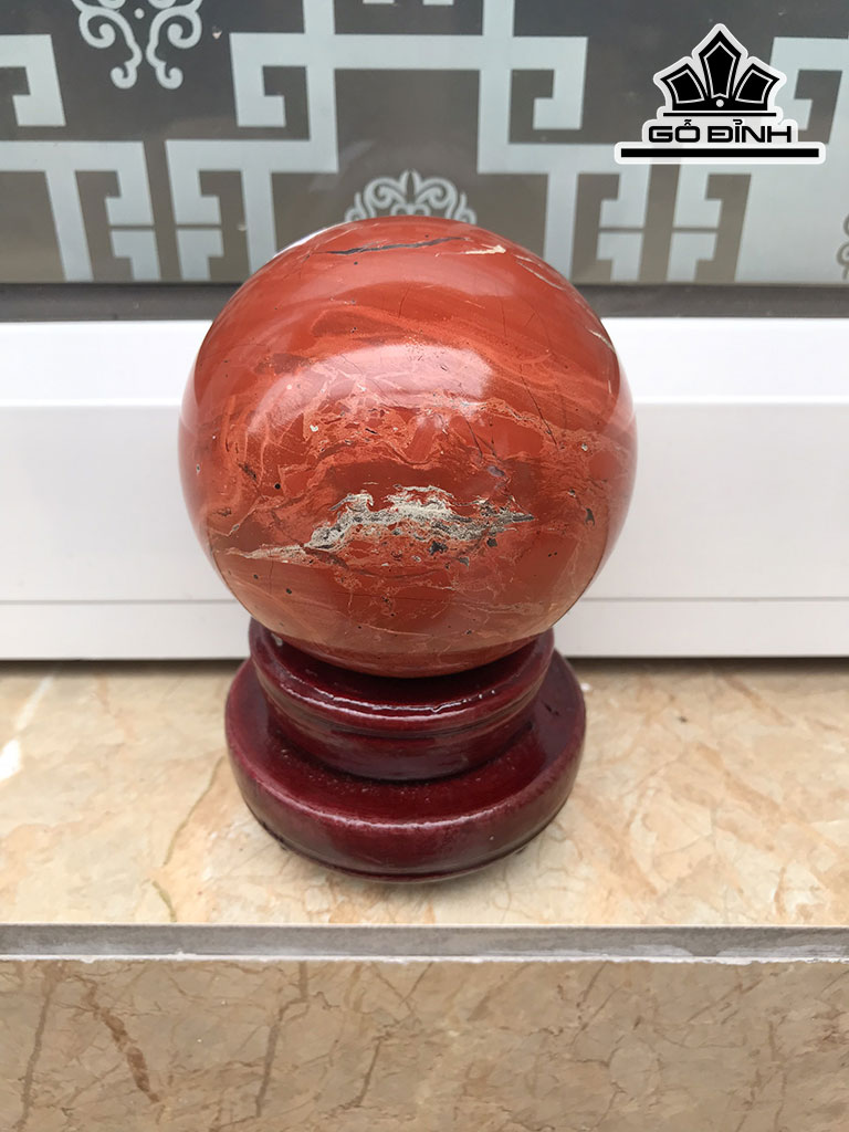 Bi Cầu Đá Ngọc Bích Đỏ Đường Kính 8,6 (cm) 1kg