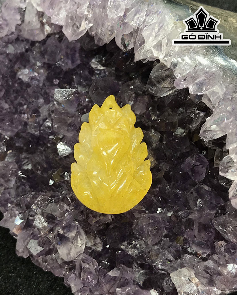 Mặt Hồ Ly Chúa Đá Thạch Anh Tóc Vàng Cao 28,2 Ngang 20,8 Sâu 8,8 (mm)