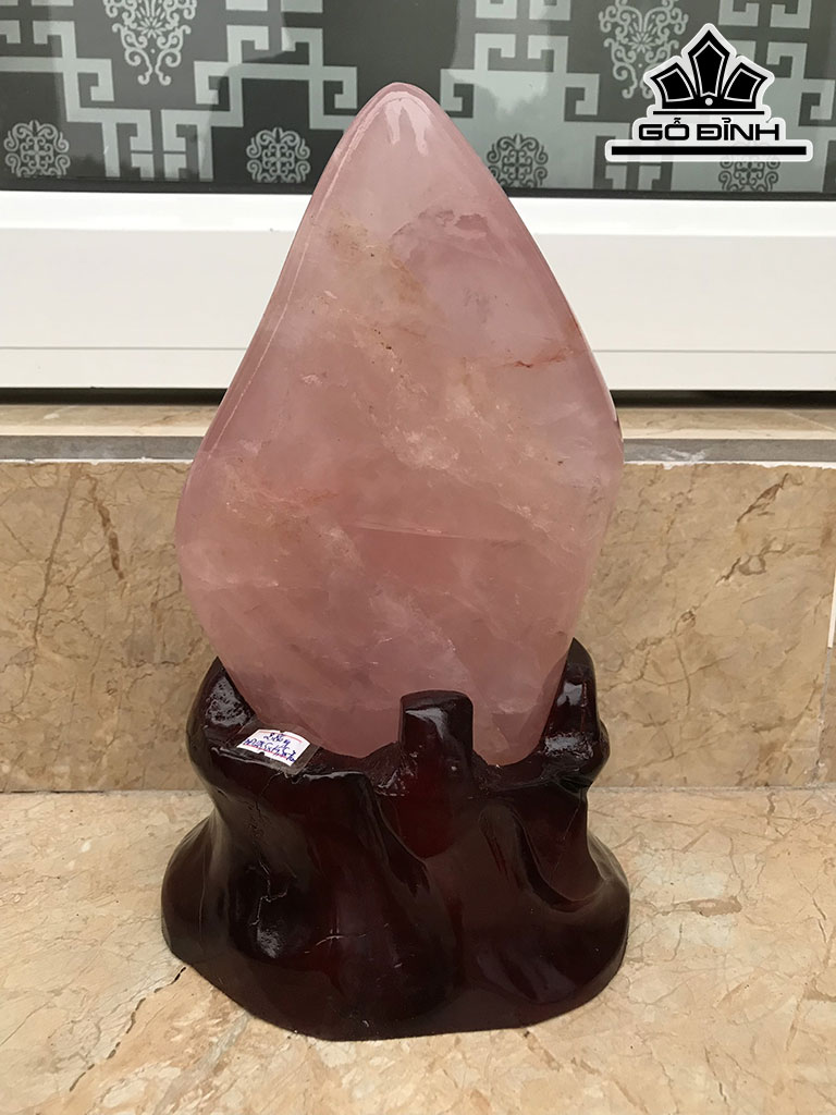 Núi Đá Cảnh Đá Thạch Anh Hồng Cao 28,5 Ngang 14 Sâu 7 (cm) 2,86kg