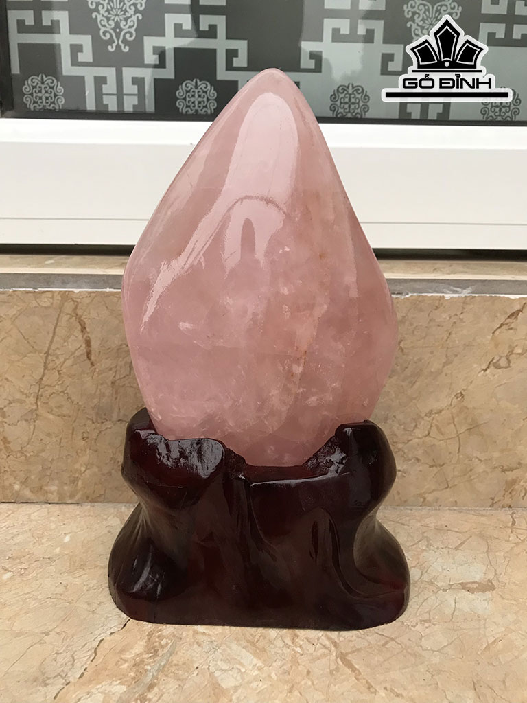 Núi Đá Cảnh Đá Thạch Anh Hồng Cao 28,5 Ngang 14 Sâu 7 (cm) 2,86kg