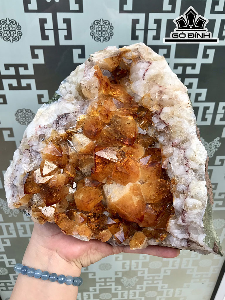 Tinh Thể Đá Thạch Anh Vàng Cao 20 Ngang 22 Sâu 9,5 (cm) 4kg