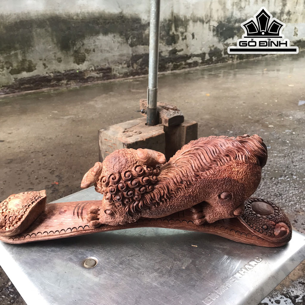 Tượng Nghê Gỗ Cẩm Cao 14 Ngang 39 Sâu 9 (cm)