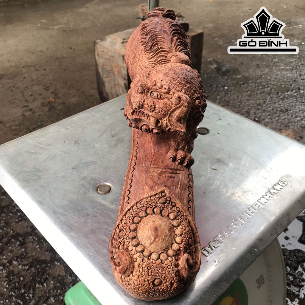 Tượng Nghê Gỗ Cẩm Cao 14 Ngang 39 Sâu 9 (cm)