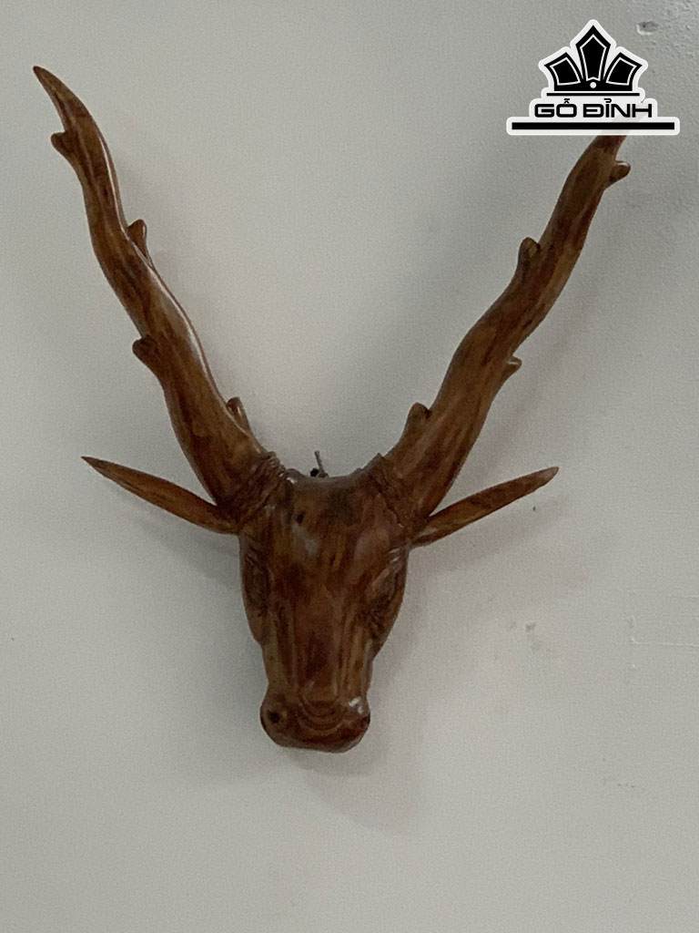 Đầu Tuần Lộc Phong Thủy Gỗ Sưa Cao 67 Ngang 57 Sâu 13 (cm)