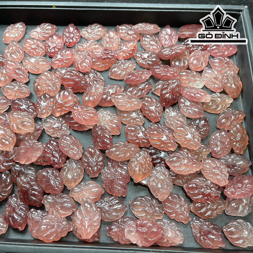 Mặt Hồ Ly Chúa Đá Thạch Anh Dâu Tây Hồng Cao 2 (mm)