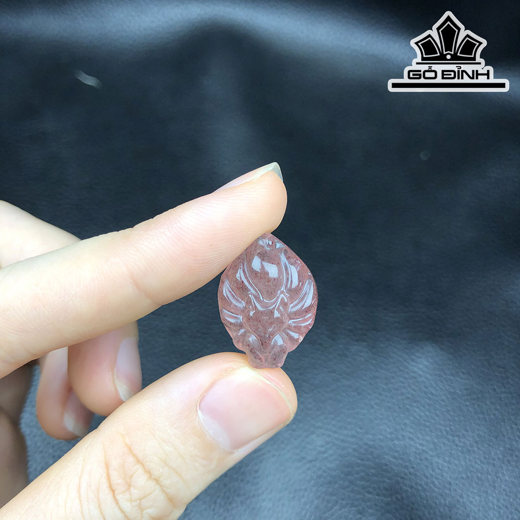 Mặt Hồ Ly Chúa Đá Thạch Anh Dâu Tây Hồng Cao 2 (mm)