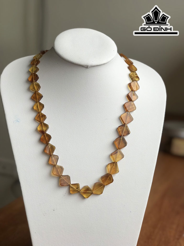 Vòng Dây Chuyền Đá Hổ Phách