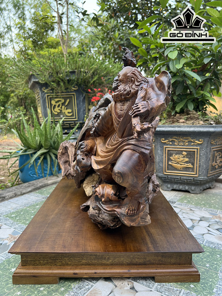 Tượng Đạt Ma Sư Tổ Gỗ Bách Xanh Cao 46 Ngang 76 Sâu 38 (cm)