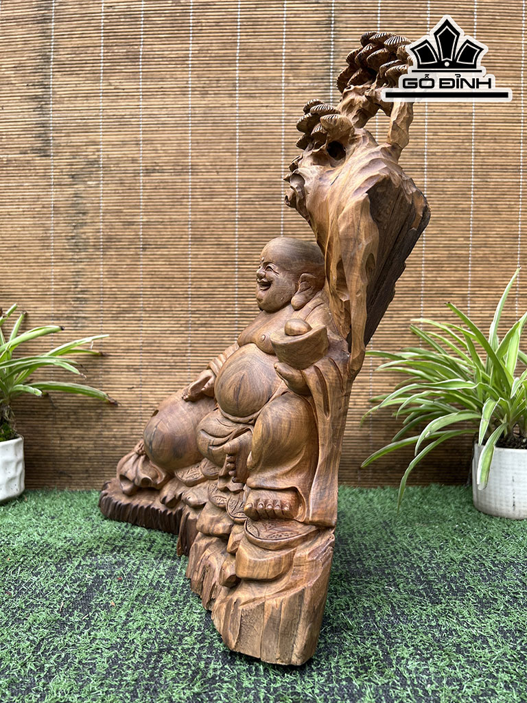 Tượng Phật Di Lặc Gỗ Bách Xanh Cao 41 Ngang 39 Sâu 15 (cm)