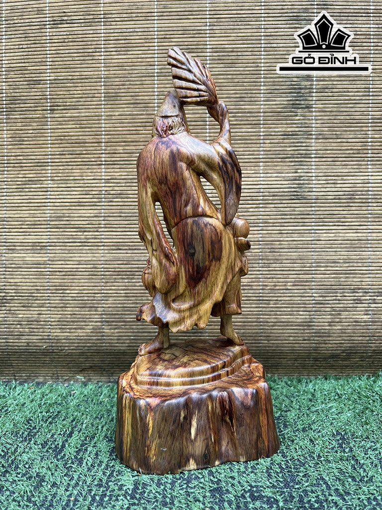 Tượng Tế Công Gỗ Bách Xanh Cao 30 Ngang 13 Sâu 10 (cm)
