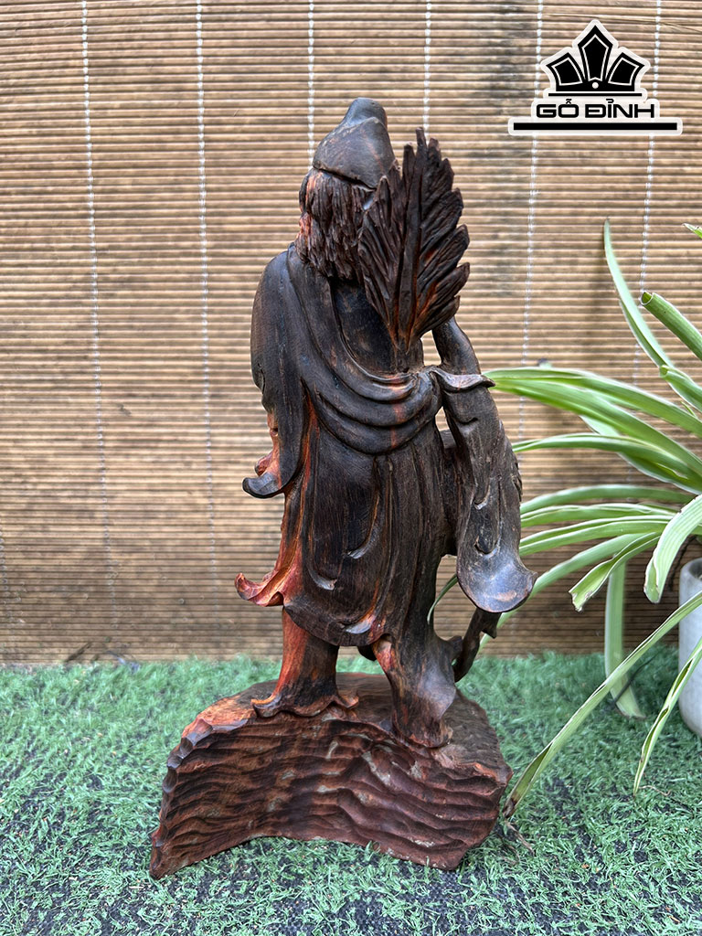 Tượng Tế Công Gỗ Trắc Cao 24 Ngang 11 Sâu 8 (cm)