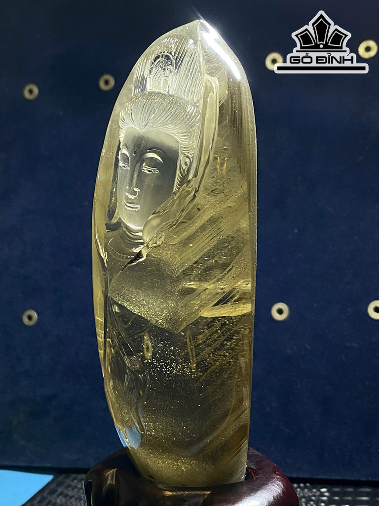 Diện Quan Âm Đá Thạch Anh Ưu Linh Cao 158 Ngang 58 Sâu 48 (mm) 563gr