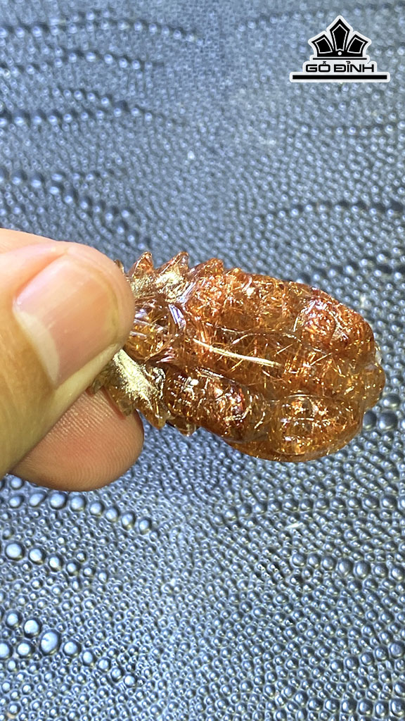 Long Quy Đá Thạch Anh Tóc Nâu Cao 42 Ngang 23 Sâu 18,6 (mm) 28gr