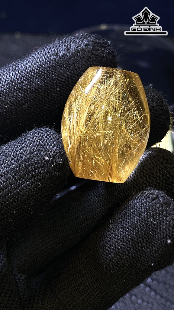 Lu Thống Đá Thạch Anh Tóc Vàng Cao 28,6 Đường Kính 22 (mm) 21,6gr