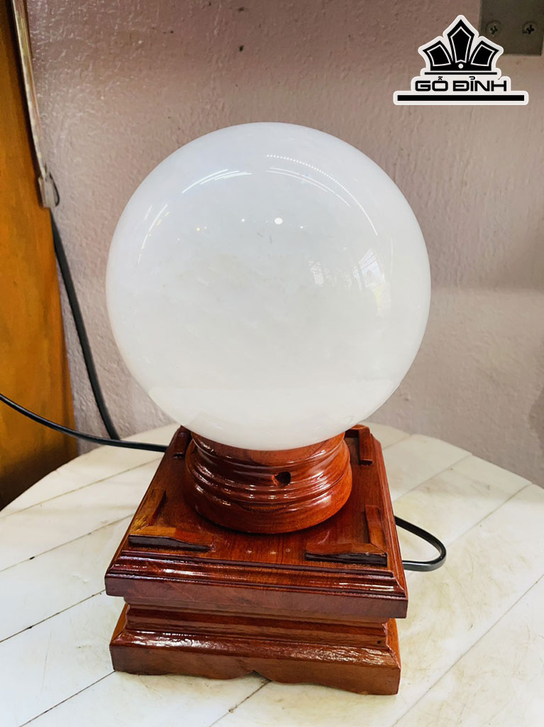 Bi Cầu Đá Thạch Anh Trắng Cao 14 (cm) 3,8kg
