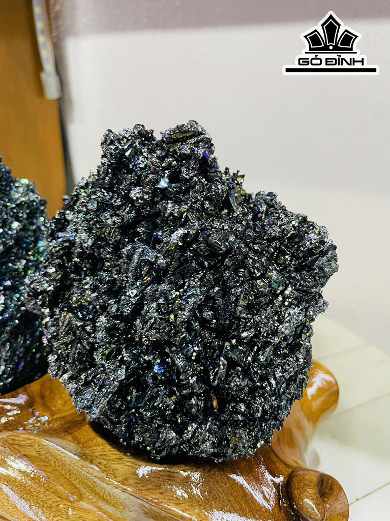 Tác Phẩm Đá Nham Thạch Cao 19 Ngang 22 (cm) 2,6kg