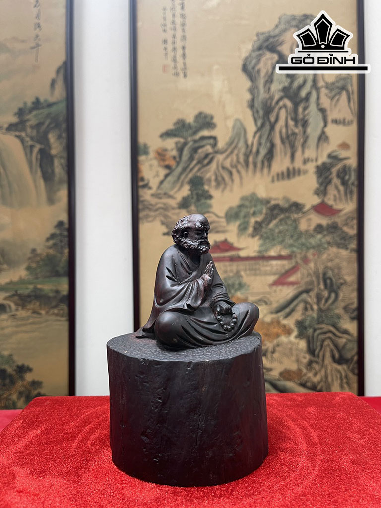 Tượng Đạt Ma Sư Tổ Gỗ Trắc Cao 16 Đường Kính 11 (cm)