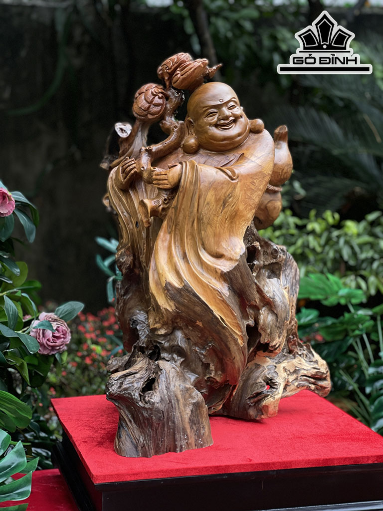 Tượng Phật Di Lặc Gỗ Bách Xanh Cao 64 Ngang 43 Sâu 40 (cm)