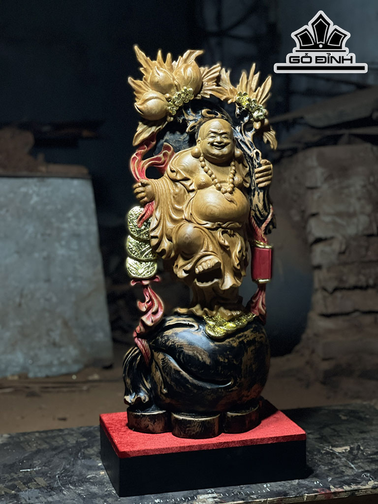 Tượng Phật Di Lặc Gỗ Pơ Mu Cao 70 Ngang 30 Sâu 23 (cm)