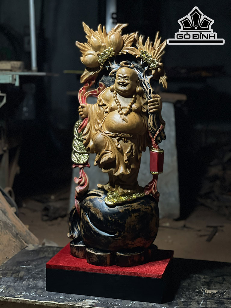 Tượng Phật Di Lặc Gỗ Pơ Mu Cao 70 Ngang 30 Sâu 23 (cm)