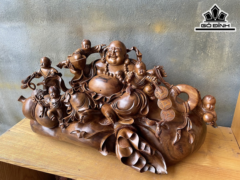 Tượng Phật Di Lặc Gỗ Bách Xanh Cao 36 Ngang 68 Sâu 31 (cm)