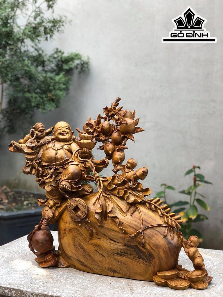 Tượng Phật Di Lặc Gỗ Xá Xị Cao 63 Ngang 70 Sâu 28 (cm)