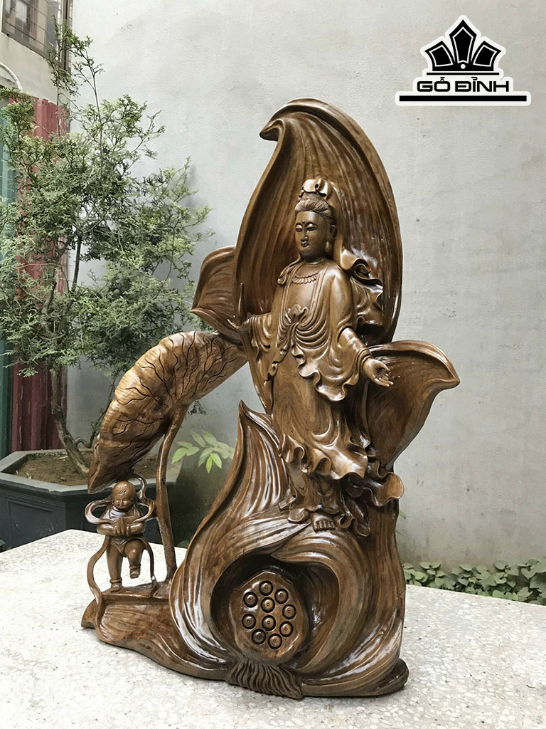 Tượng Phật Quan Thế Âm Bồ Tát Gỗ Bách Xanh Cao 72 Ngang 57 Sâu 23 (cm)