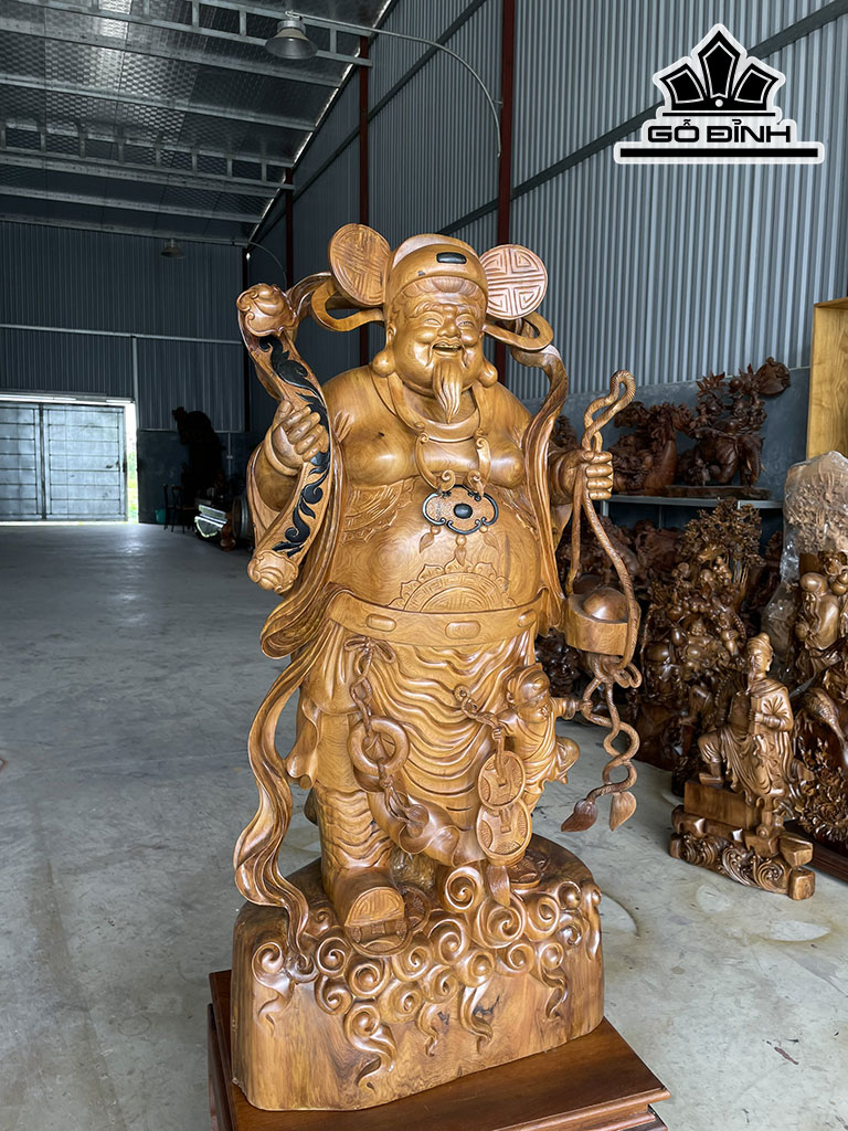 Tượng Thần Tài Gỗ Bách Xanh Cao 112 Ngang 60 Sâu 33 (cm)